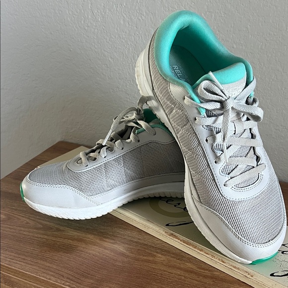 Skechers Women's Gray and Teal Golf Shoes - Picture 3 of 8